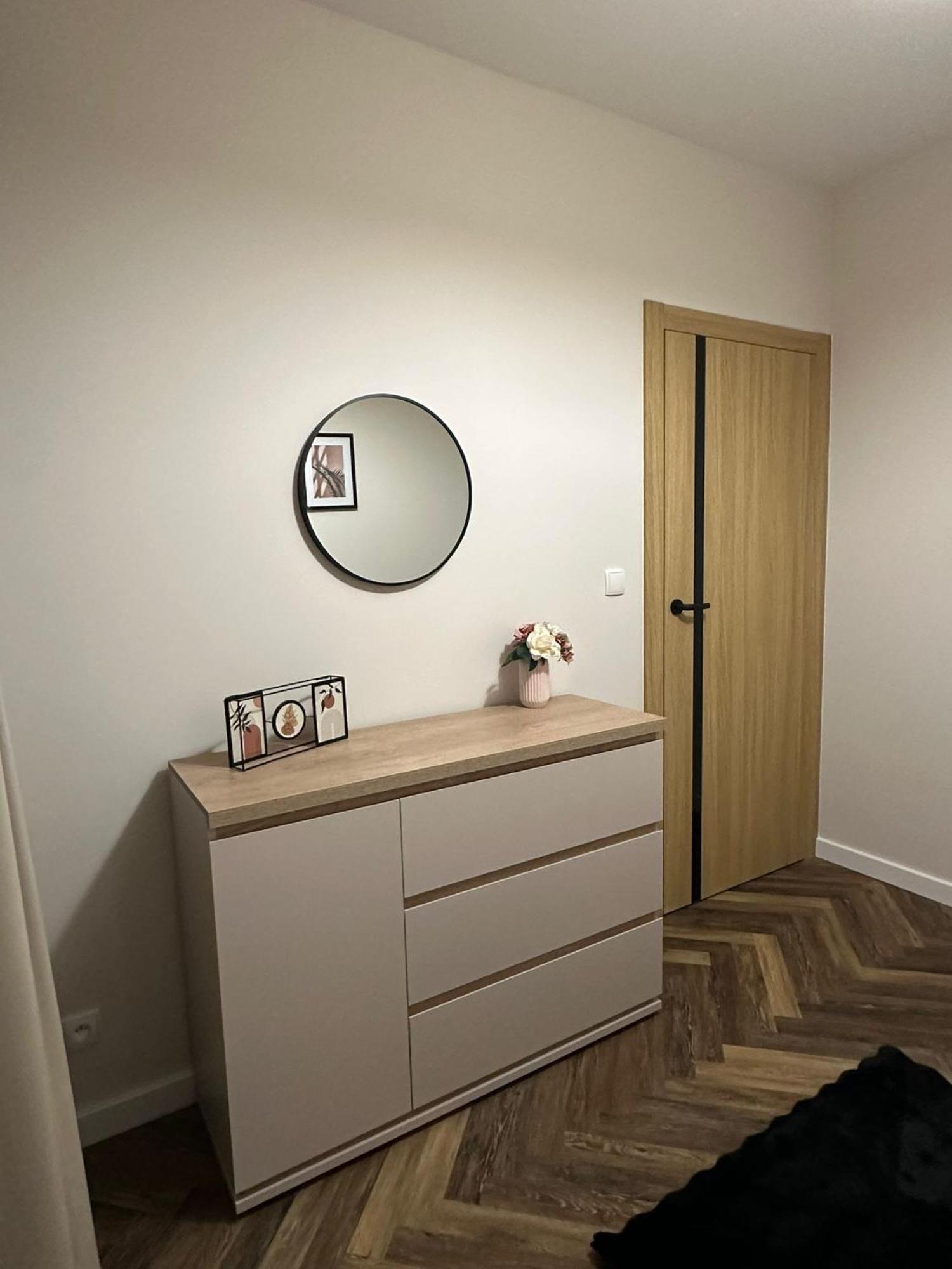 Apartamenty W Centrum Z Bezplatnym Parkingiem By Gingerbread Apartments Thorn Exterior foto